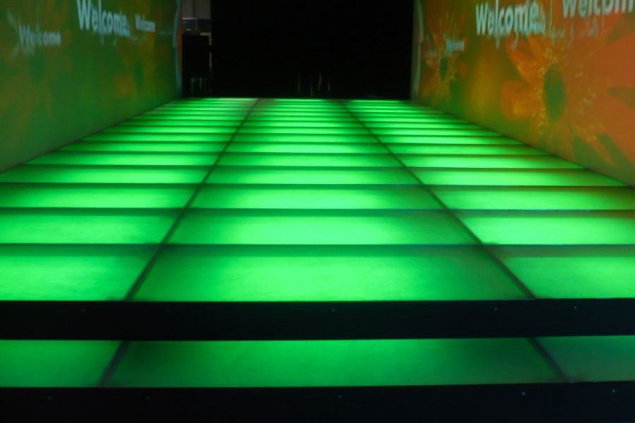oberflaechen_Referenz_apqstage_19.JPG