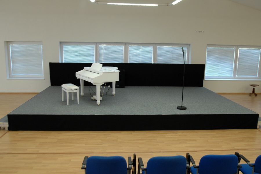 oberflaechen_Referenz_apqstage_7.jpg