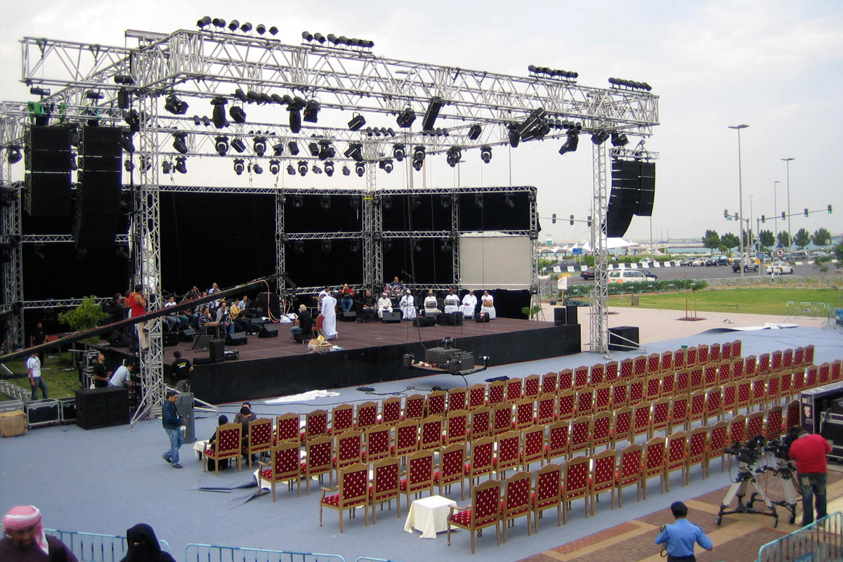 profistage750_referenz_apqstage_2.jpg